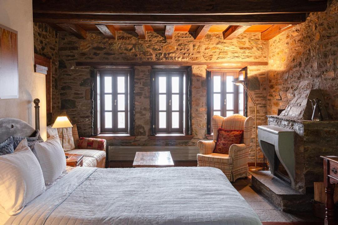 Palio Eleotrivio Guesthouse Agios Lavrentios 외부 사진