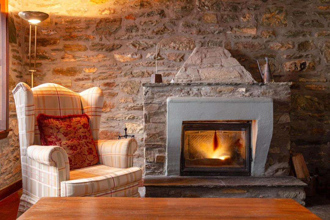 Palio Eleotrivio Guesthouse Agios Lavrentios 외부 사진