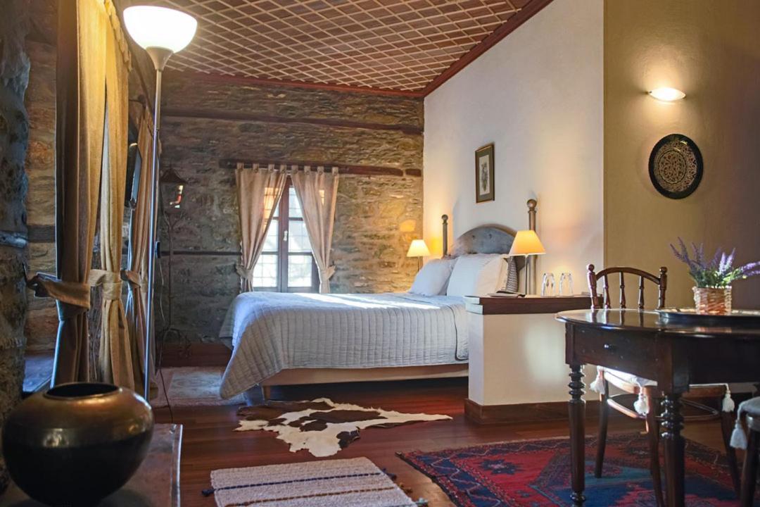 Palio Eleotrivio Guesthouse Agios Lavrentios 외부 사진